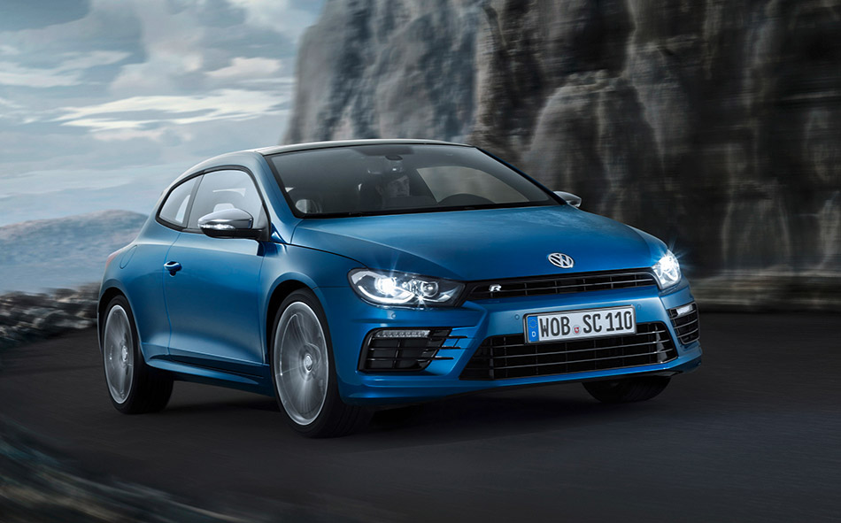 2015 Volkswagen Scirocco R Front Angle