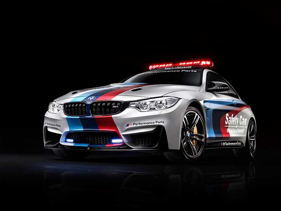 2014 BMW M4 Coupe MotoGP Safety Car Front Angle
