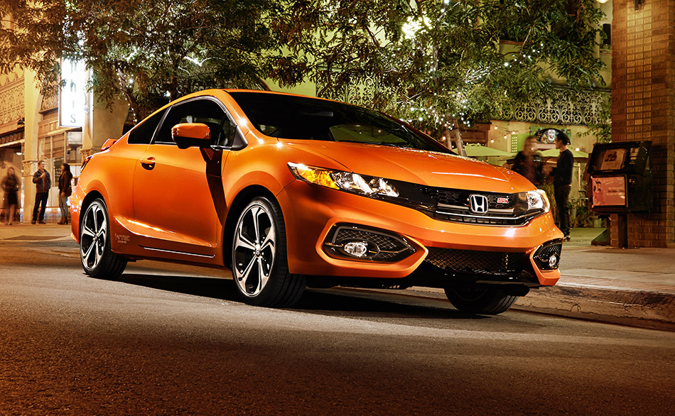 2014 Honda Civic Si Coupe Front Angle
