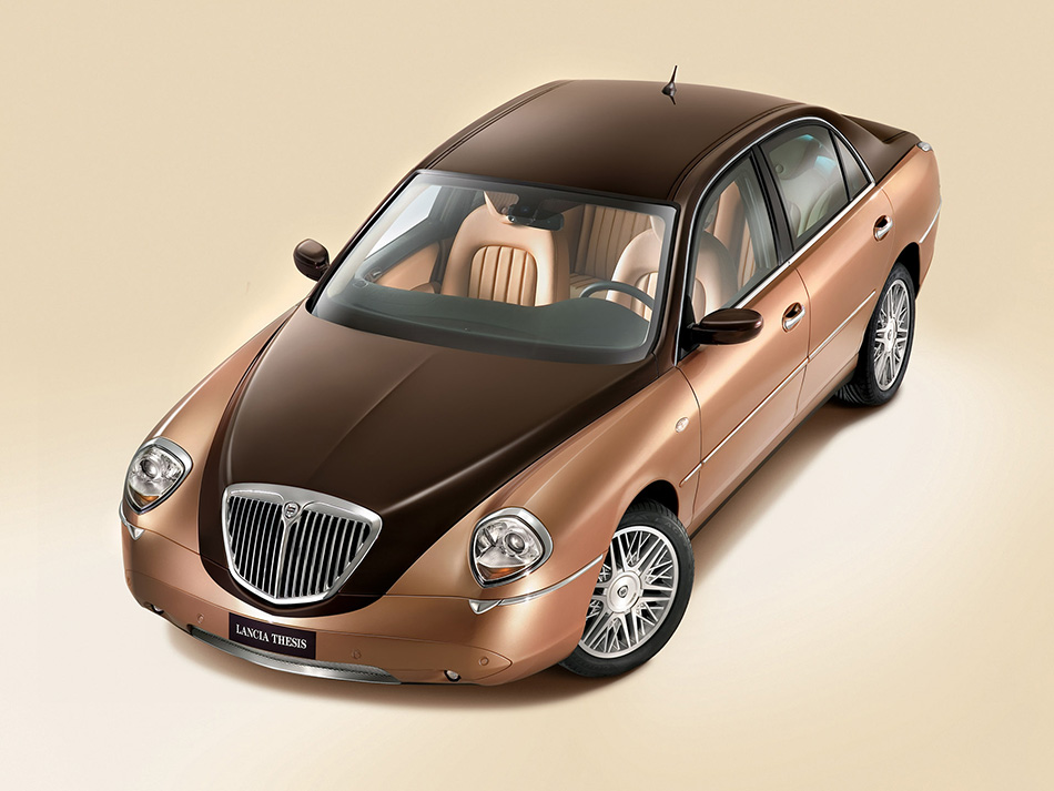 2004 Lancia Thesis Bicolore Front Angle