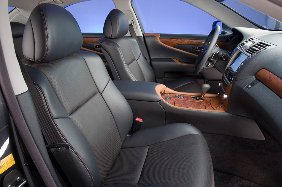 2010 Lexus LS 460 Sport Interior