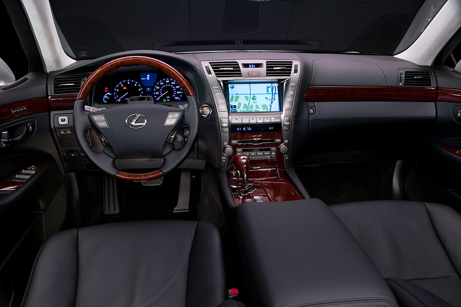 2009 Lexus LS 600h L Interior