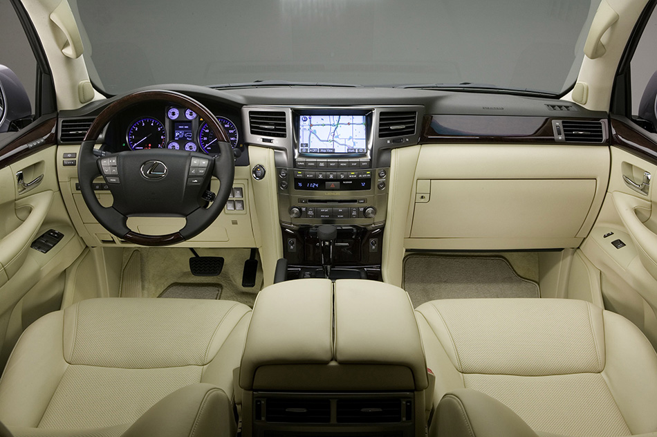 2008 Lexus LX 570 Interior