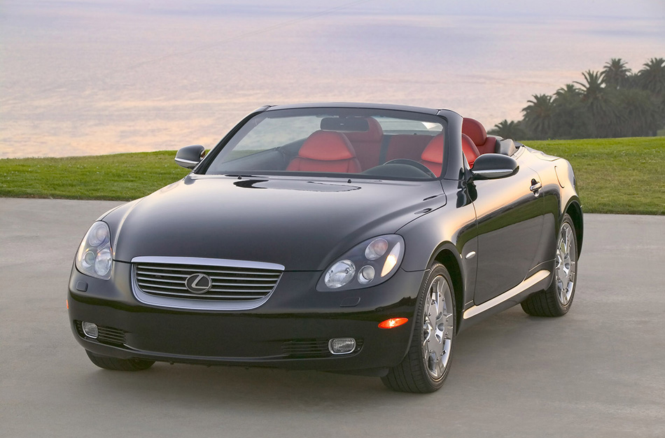 2005 Lexus SC Pebble Beach Edition Front Angle