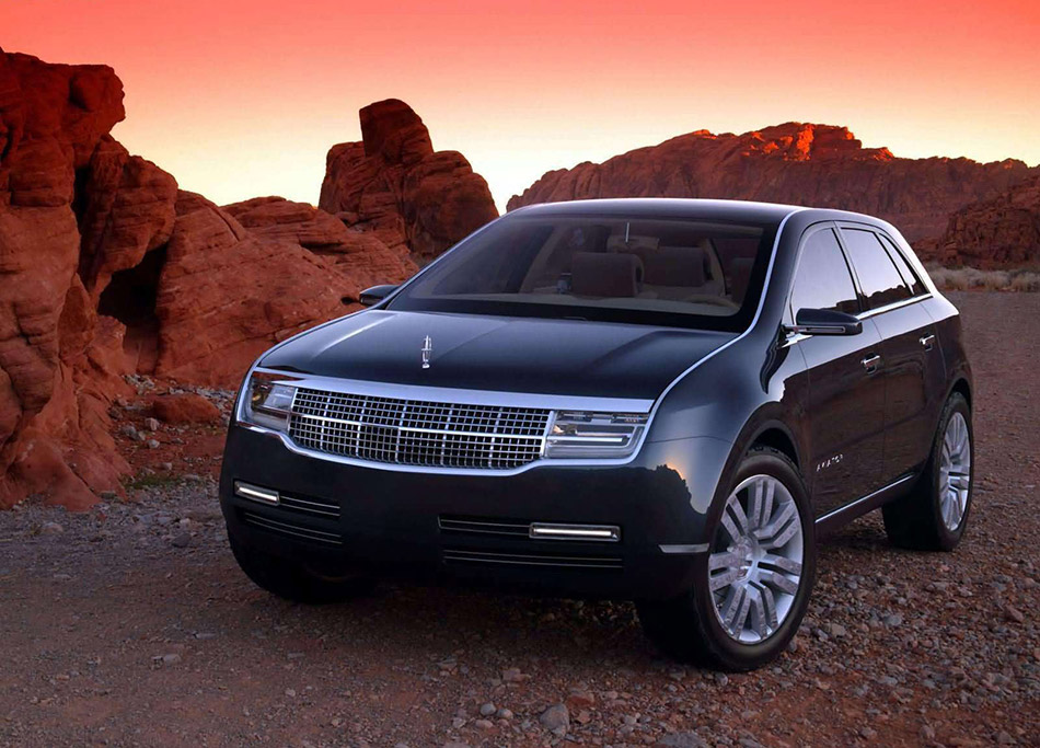 2004 Lincoln Aviator Concept Front Angle