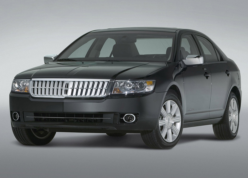 2007 Lincoln MKZ Front Angle