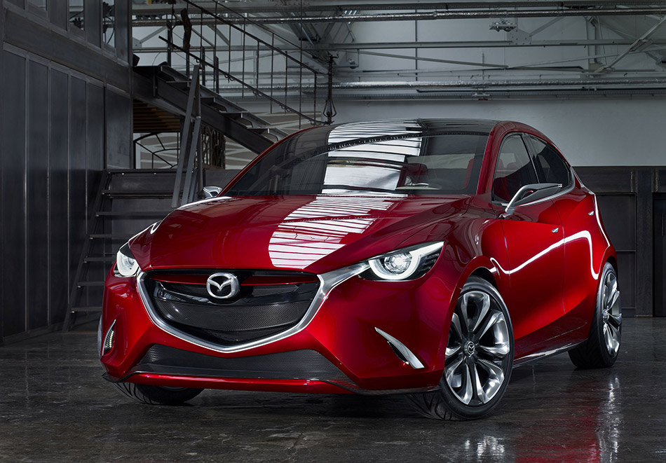 2014 Mazda Hazumi Concept Front Angle