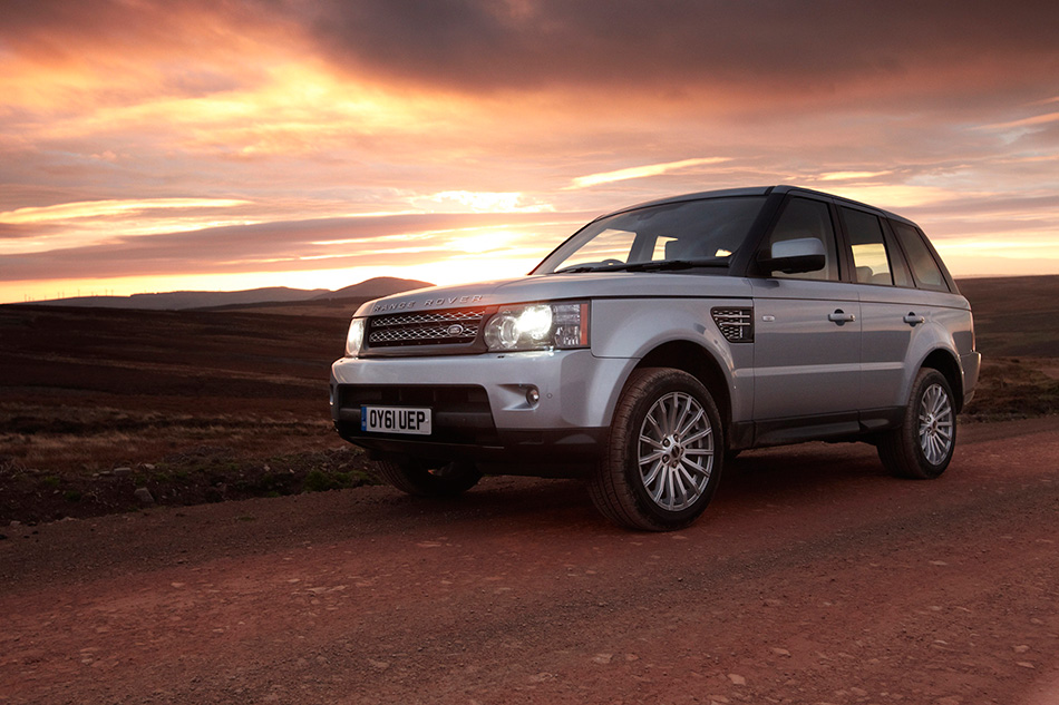 2012 Range Rover Sport Front Angle