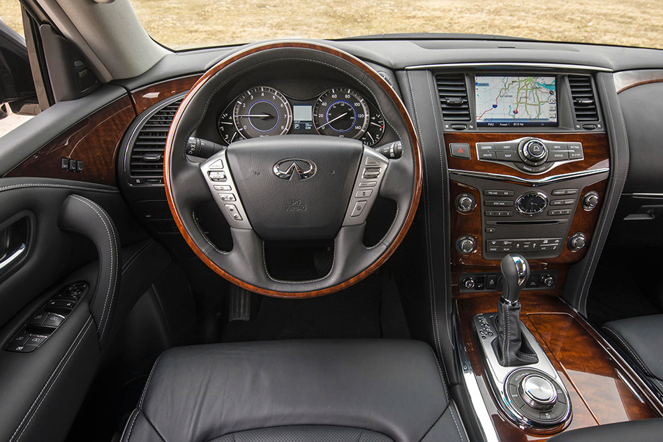 2015 Infiniti QX80 Interior