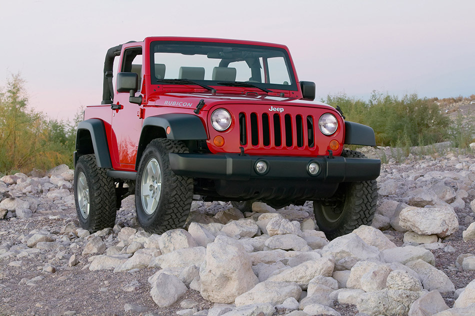 2007 Jeep Wrangler Rubicon Front Angle