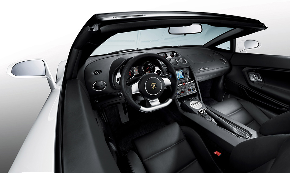 2009 Lamborghini Gallardo LP560-4 Spyder Interior