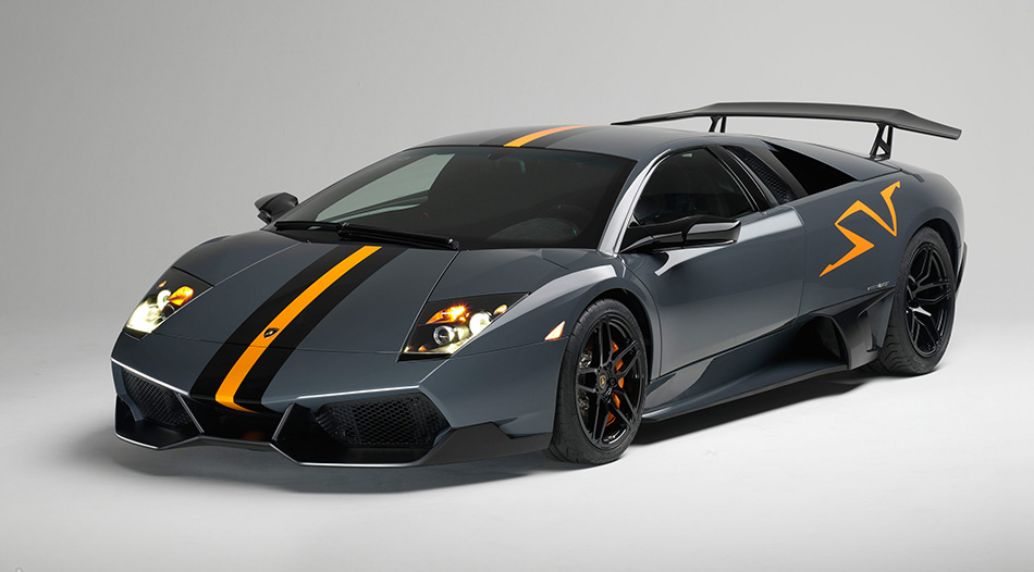 2010 Lamborghini Murcielago LP670-4 SV China Edition Front Angle