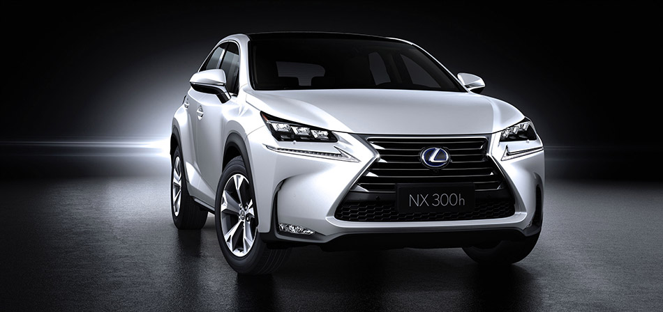 2015 Lexus NX 300h Front Angle