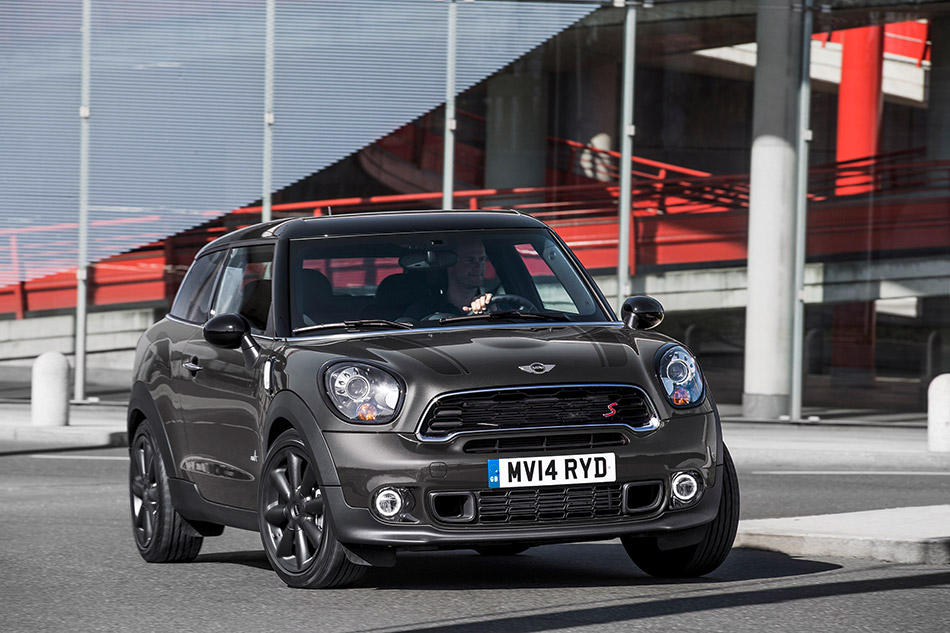 2015 Mini Paceman Front Angle