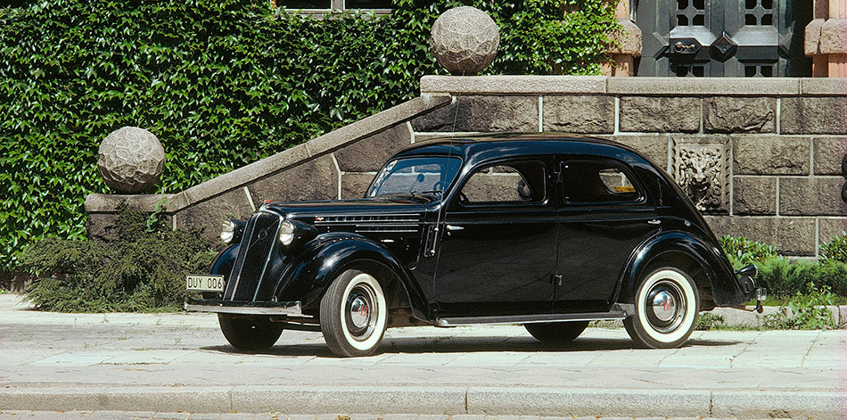 1936 Volvo PV51-7 Front Angle