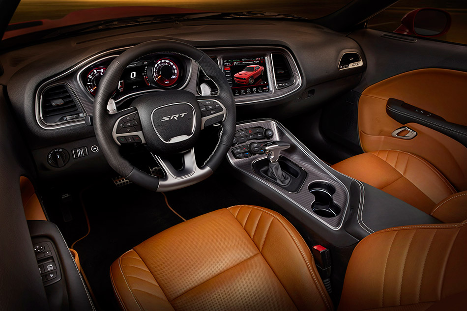 2015 Dodge Challenger SRT Hellcat Interior