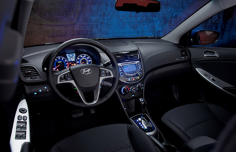 2012 Hyundai Accent Interior