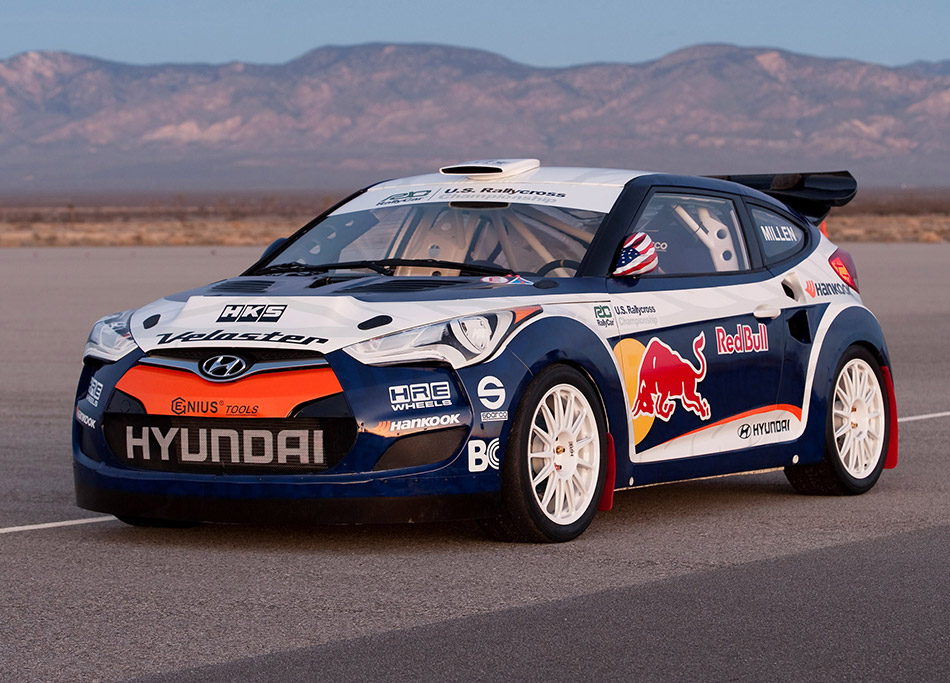 2011 Hyundai Veloster Rally Car Front Angle