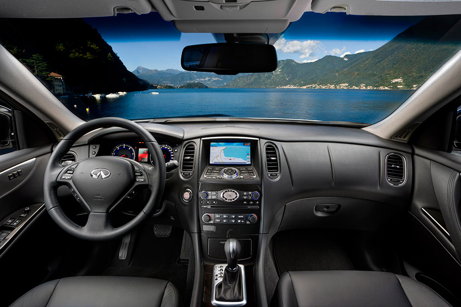 2011 Infiniti EX30d Interior