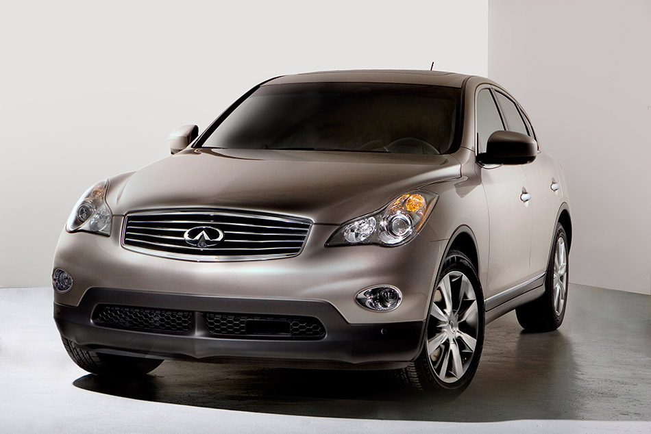 2008 Infiniti EX35 Front Agle