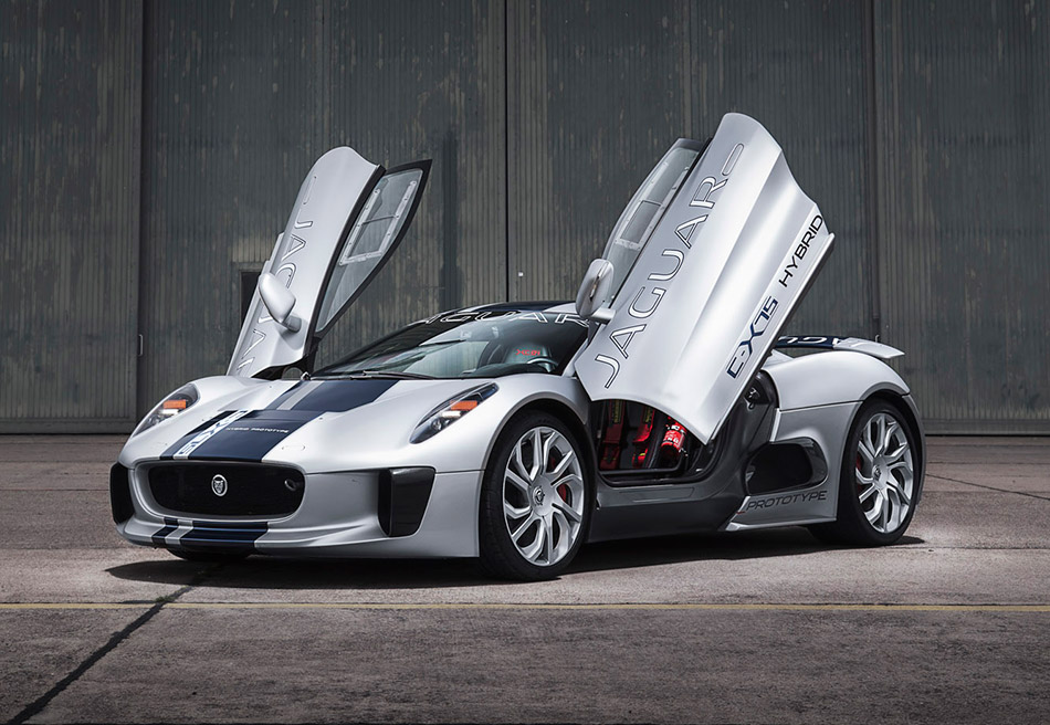 2013 Jaguar C-X75 Concept Front Angle