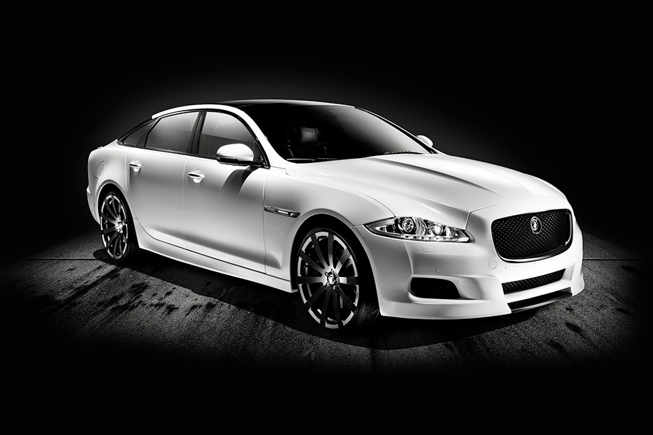 2010 Jaguar XJ75 Platinum Concept Front Angle