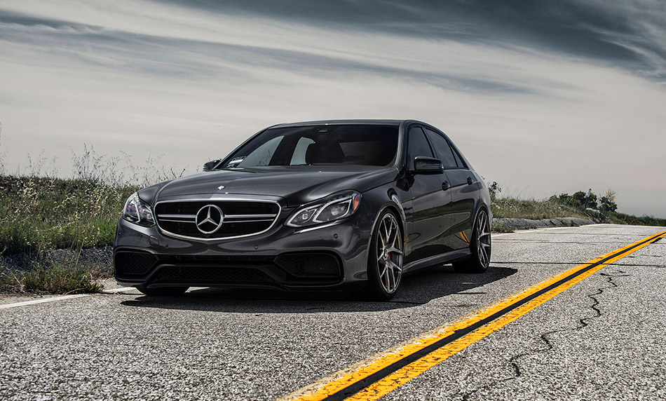 2014 Vorsteiner Mercedes-Benz E63 AMG S 4Matic Front Angle