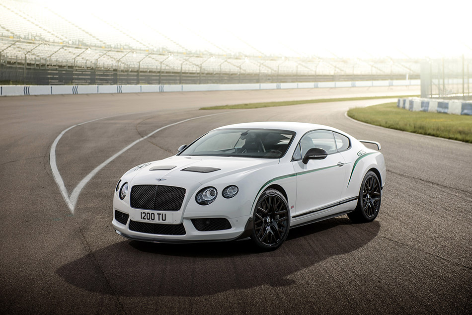 2014 Bentley Continental GT3-R Front Angle