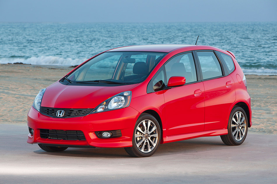 2012 Honda Fit Sport Front Angle