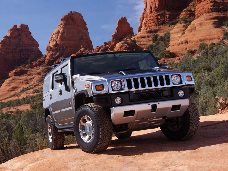 2008 Hummer H2 Front Angle