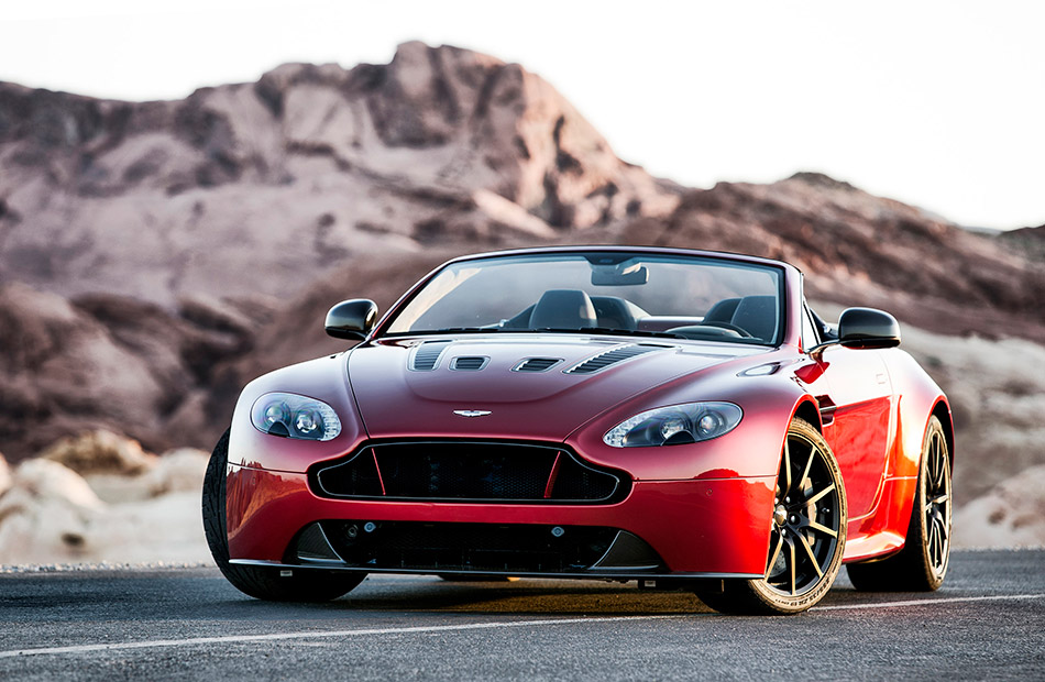 2015 Aston Martin V12 Vantage S Roadster Front Angle