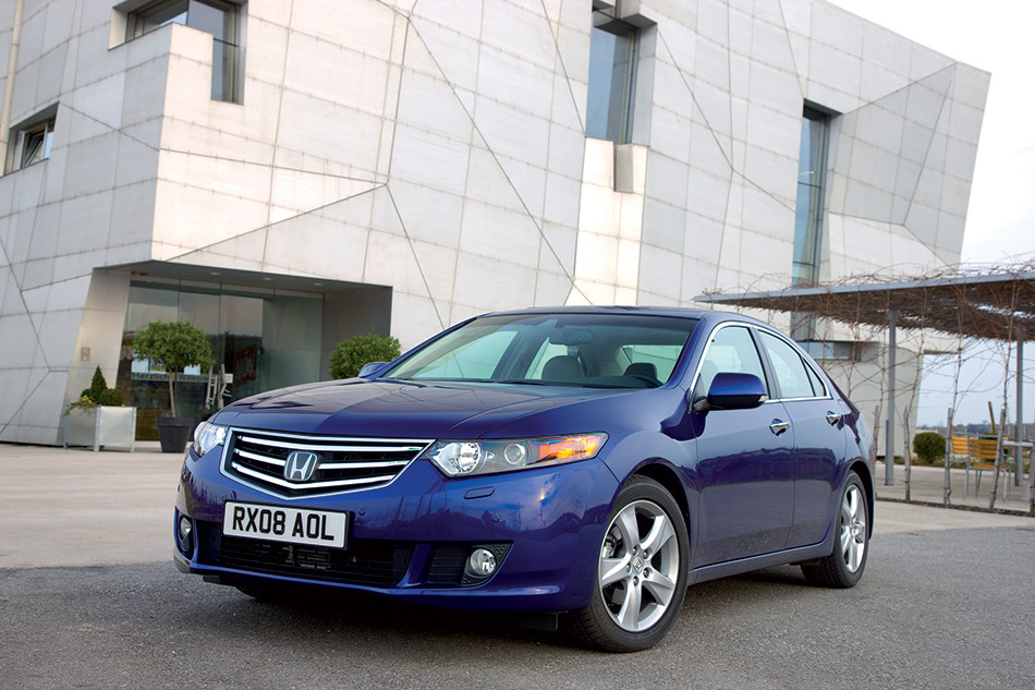 2009 Honda Accord Front Angle