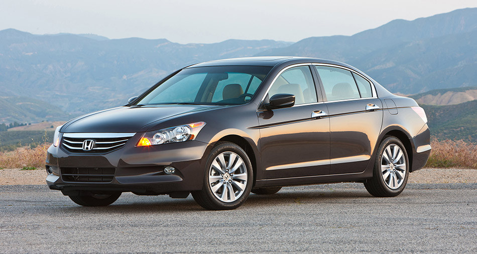 2011 Honda Accord Front Angle