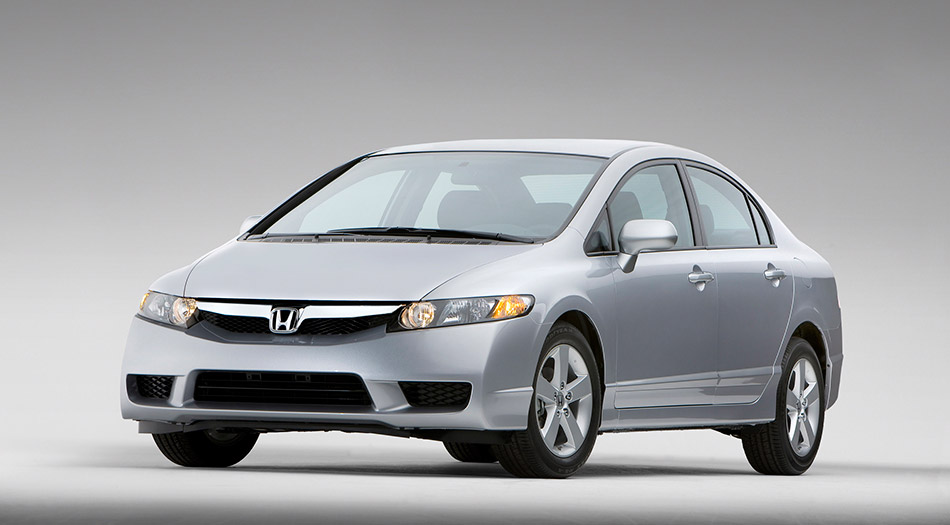 2009 Honda Civic Sedan Front Angle