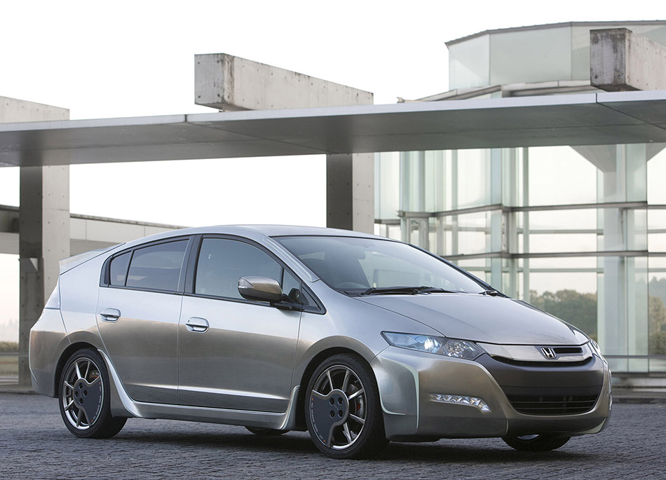 2010 Honda Insight Sports Modulo Concept Front Angle