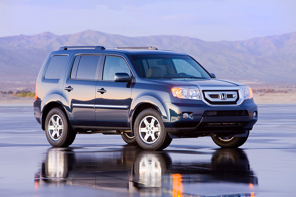 2009 Honda Pilot Front Angle