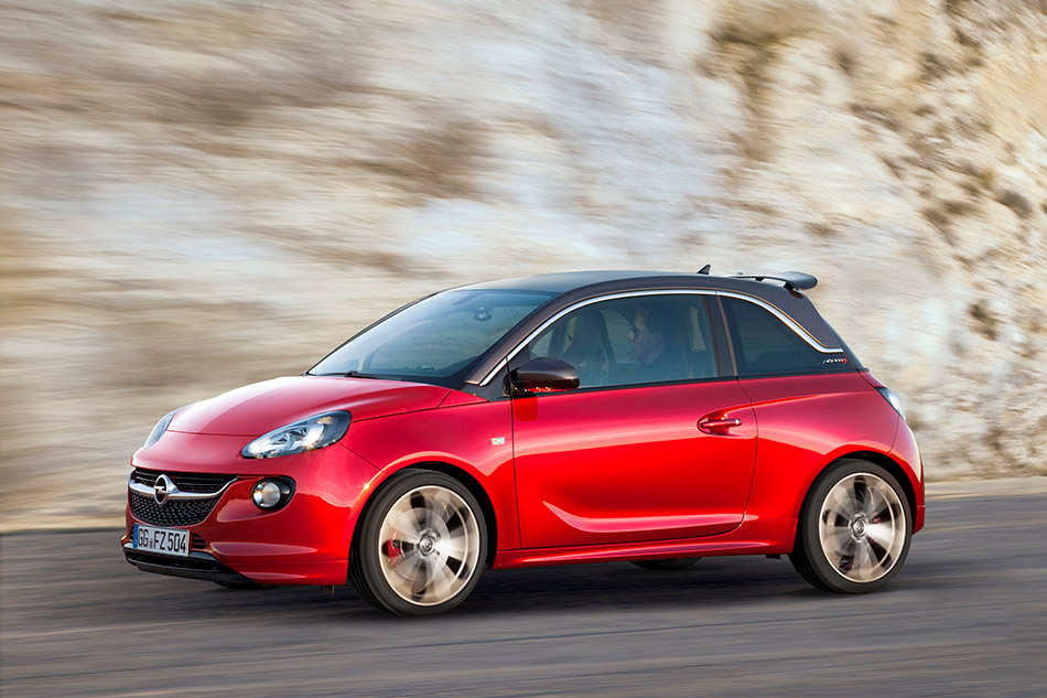 2015 Opel Adam S Front Angle