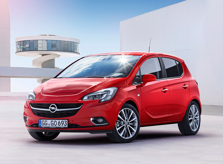 2015 Opel Corsa Front Angle