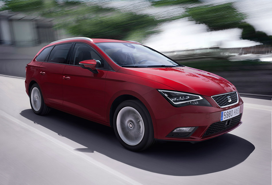 2014 Seat Leon ST 4Drive Front Angle
