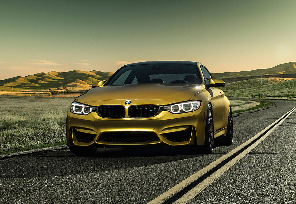 2014 Vorsteiner BMW F82 M4 Front Angle