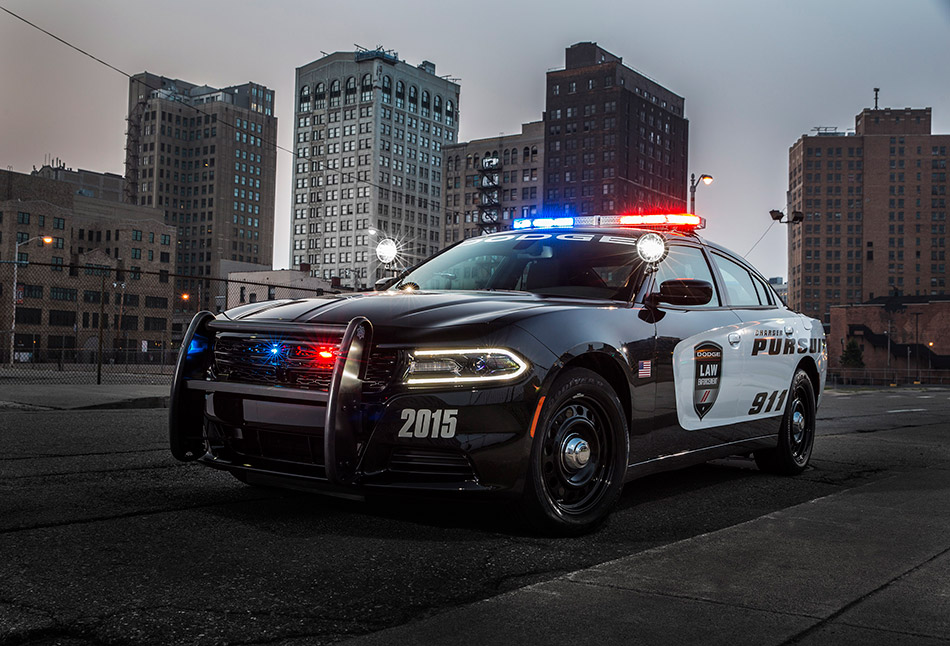 2015 Dodge Charger Pursuit Front Angle