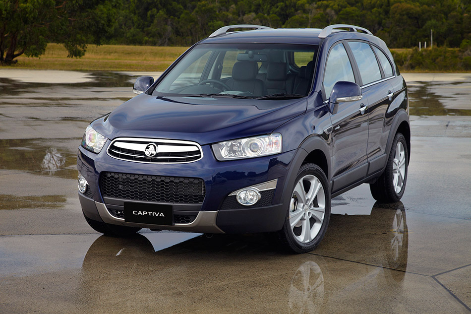 2013 Holden Captiva LTZ Front Angle
