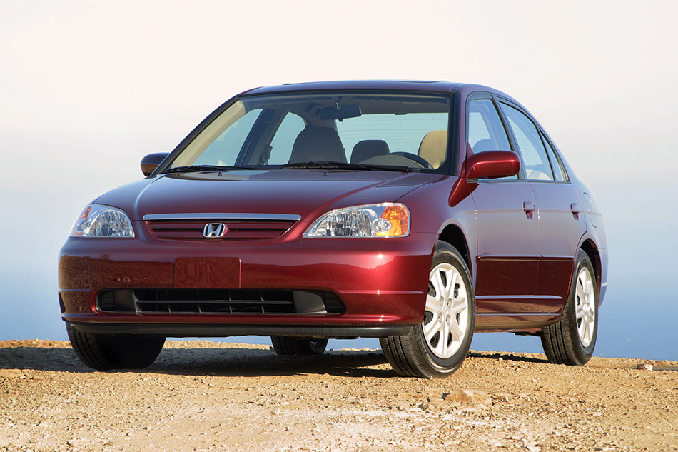 2003 Honda Civic Sedan Front Angle