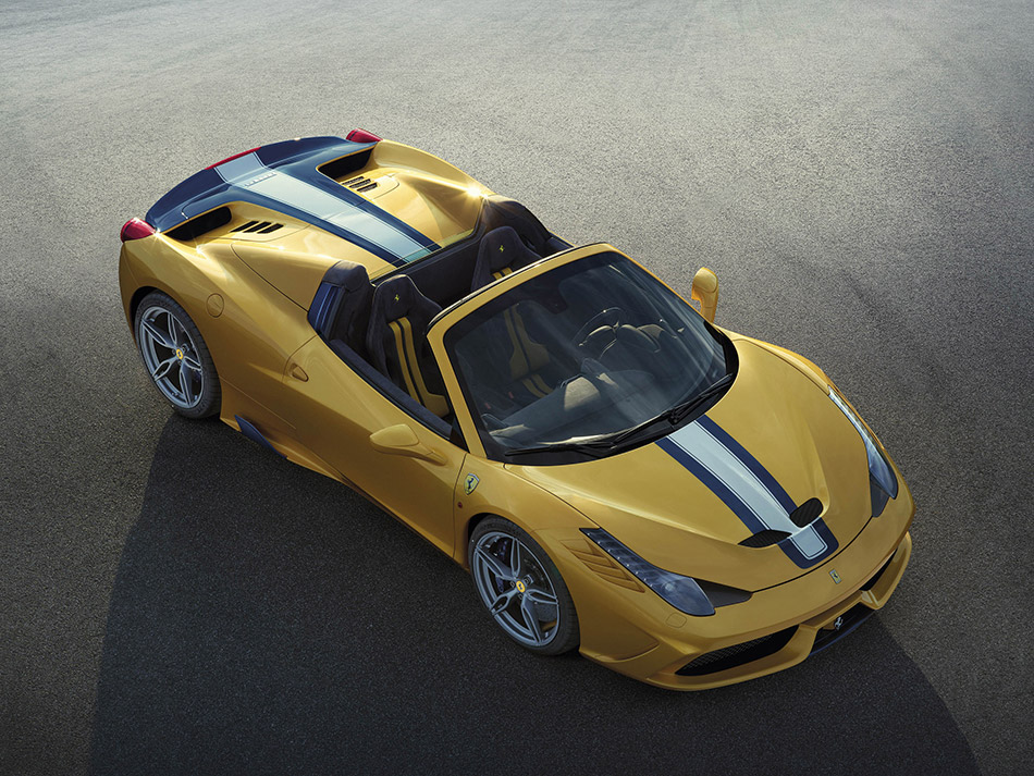 2015 Ferrari 458 Speciale A Front Angle