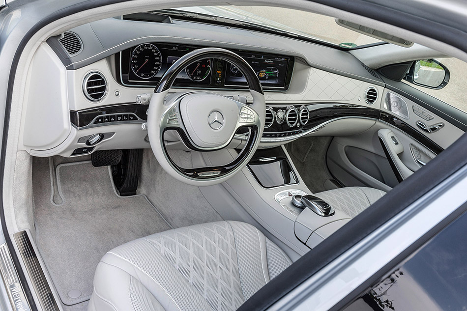 2015 Mercedes-Benz S550 Plug-In Hybrid Interior