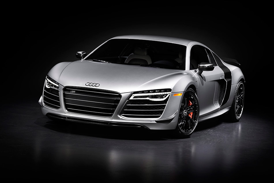 2015 Audi R8 Competition Front Angle