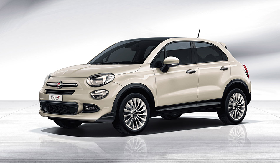 2015 Fiat 500X Front Angle