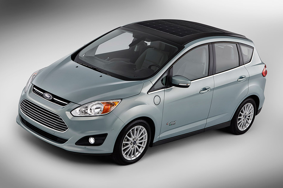 2014 Ford C-MAX Solar Energi Concept Front Angle