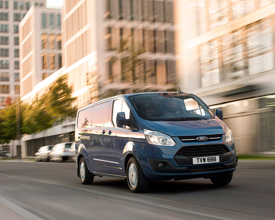 2013 Ford Transit Custom Front Angle