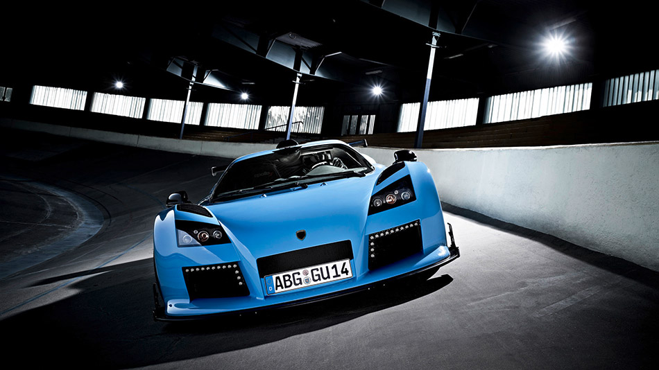 2011 Gumpert Apollo S Front Angle